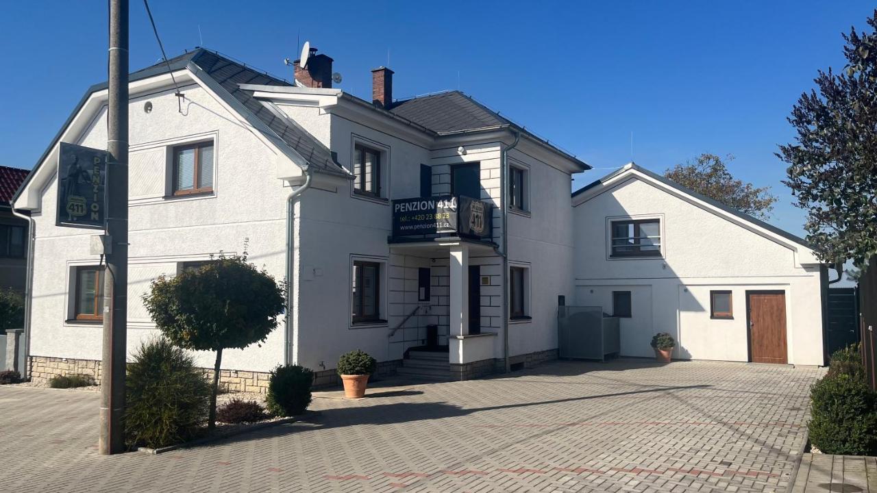 Penzion 411 Solnice Exterior foto